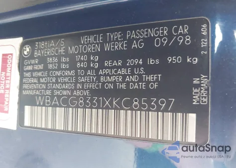 1999 BMW 318Ti z USA, uszkodzony, nr VIN WBACG8331XKC85397